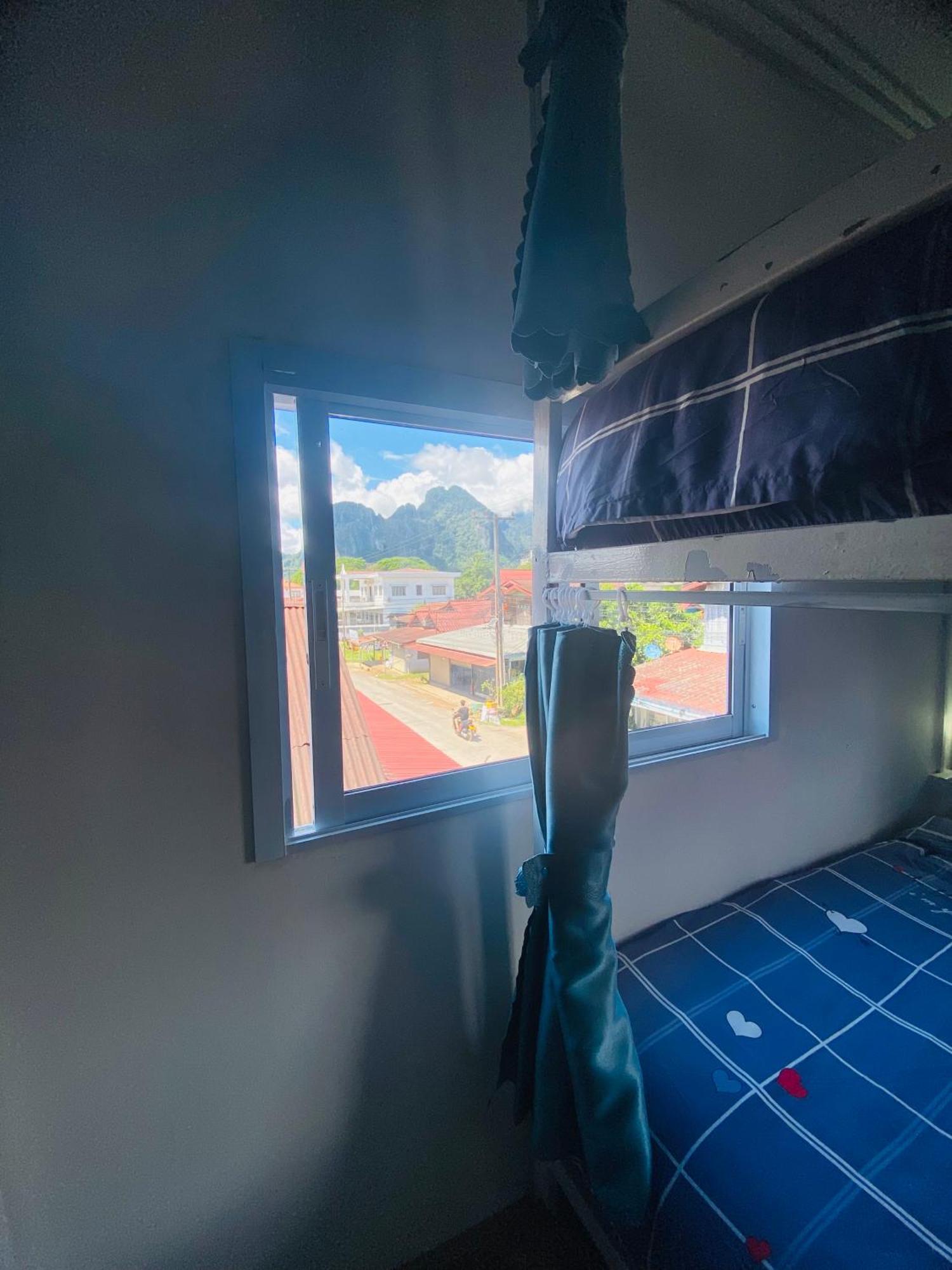Downtown Vang Vieng Hotel Dış mekan fotoğraf